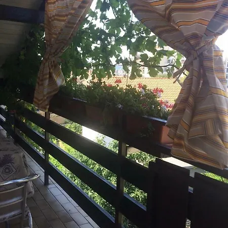 דירה Apartment טרוגיר