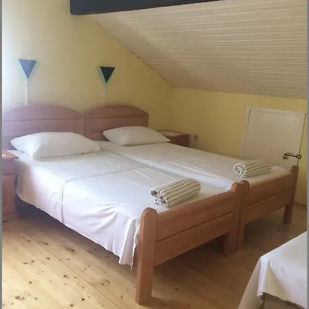 Apartment טרוגיר